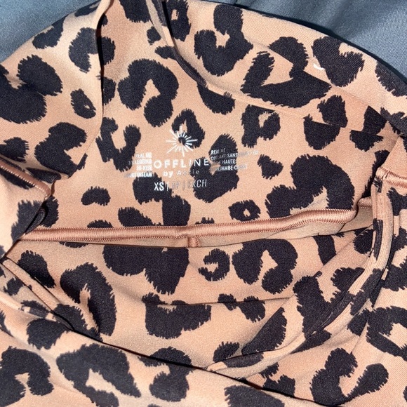 Aerie offline twist leggings - Picture 4 of 4